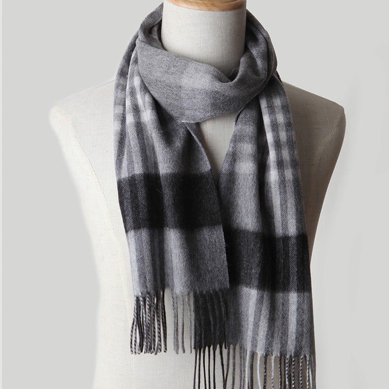 Men, plaid, cashmere scarf, gifts, autumn and winter, warmth, water ripple.