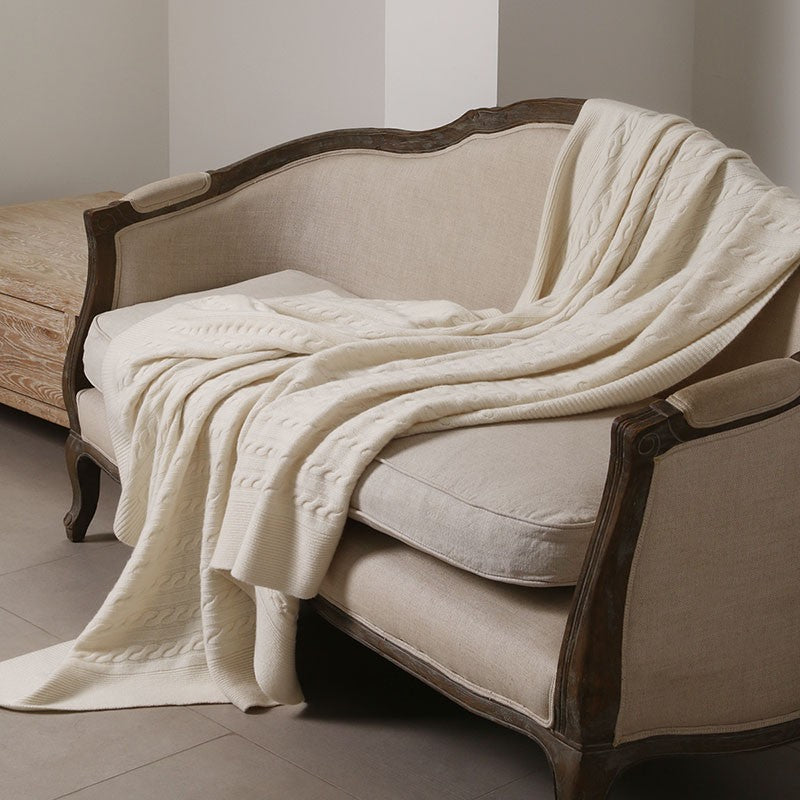 Knitted twisted flowers, thickened top cashmere, home pure cashmere blankets, sofa blankets